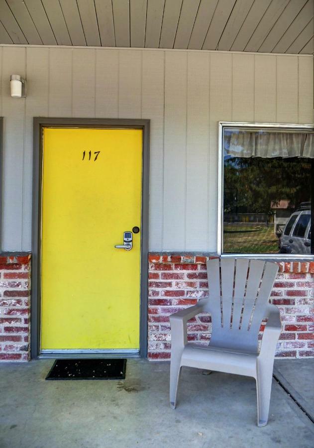 Idle A While Motel Twisp Exterior foto